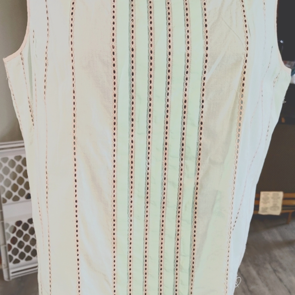 Summer Top from Loft. Mint colored size XL.